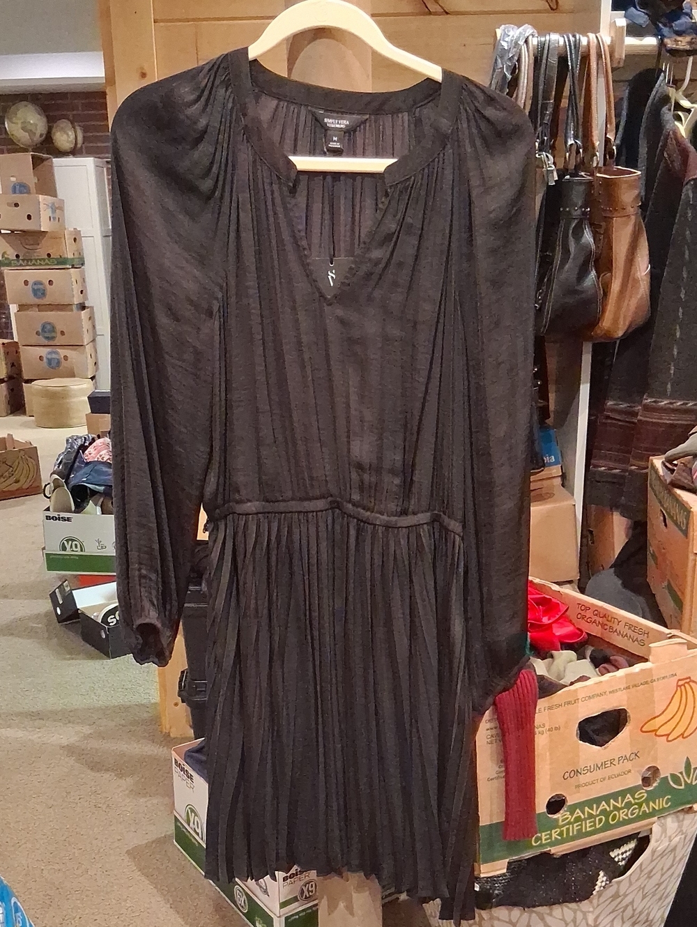 Simply VERA WANG Black Women's Long Sleeve Pleated Dress